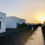 Villa Neptuno With Private Pool, Sea View, Sat-Tv & Free Wifi