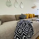 Suite Unica Renovada Centrica Av Zaragoza C14