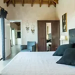 Villa Era