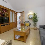 Alizuth Villa
