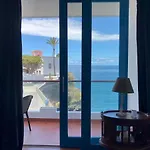Ocean Views. Flat 3 Bedrooms.
