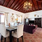 Home2Book Finca Dos Ruedas