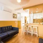 Beach Friendly Apartment