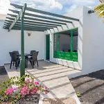 Bandama 15! 2 Bedroom Newly Renovated Bungalow, Los Pocillos, Puerto Del Carmen.