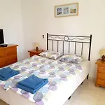 2 Bedrooms Appartement With Sea View Shared Pool And Enclosed Garden At Montana Roja