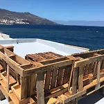 Pura Vida Casa Del Mar
