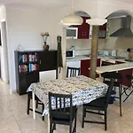 Sunny Apartment Near The Beach With Wifi, Balcony And Pool