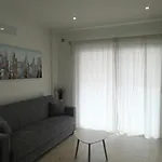 Acogedor Estudio Con Piscina Y Cerca De La Playa