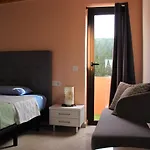 Tamaragua Beach Studio