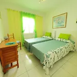 Azul Window Apartment
