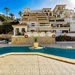B16 Windsor Park, Exclusive Sea View, Heated Pool