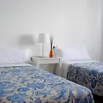Bright Apartment With Sea View In Icod De Los Vinos 157 M²