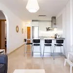 Sea Pearl Holiday Home By Sunkeyrents