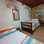 Pool & Wifi Free Shared Flat Private Room By Ocean Park