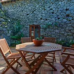 Casita Pedro Gonzalez