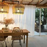 Casita Blanca Cerca De Timanfaya