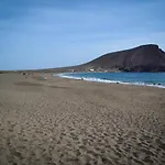 Tejita By The Pool, 2Min Walk To Sea