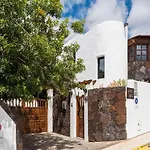 Belvilla By Oyo Villa Aloe