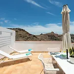 Apartment With Terrace And Sea Views