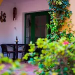 Immaculate 1-Bed Apartment On Castillo Mar