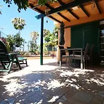 The Corner Garden - Sonnenland