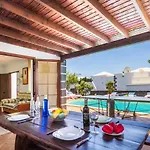 Villa Elly