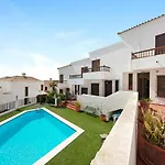 Lovely 2-Bed House With Terrace And Pool Chayofa
