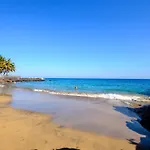 Orange Volcano Apartment, Free Access To The Fariones Sports Center