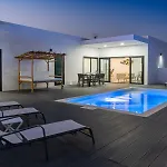 Villa Santiago