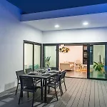 Villa Santiago