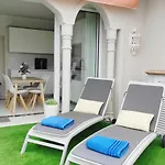 Luxury Apartment, Comfort And Relax, Views Of The Pool