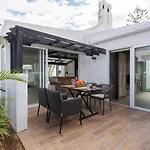 Modern Bungalow Dragon Club II
