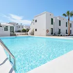 Las Mimosas. Bajo Con Wifi. Piscinas Comunitarias