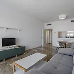 Amazing Apartment With Sea Views And Ac, Pa06