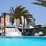Eslanzarote Villa Rosa, Heated Pool, Jacuzzi, Super Wifi, Sat Tv