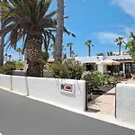 Puerto Chico W