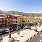 Home2Book Stunning Apartment Candelaria, Terrace