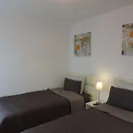 Los Gracioseros 106- 2 Bed-Gr Floor-Ac-Uk Tv-Wifi