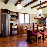 Villa El Mojon With Private Pool In Teguise