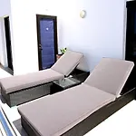 Villa Lazy Days