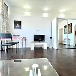 Studio With Direct View Of The Atlantic, Heated Pool, Wifi, 250 Meters To The Beach