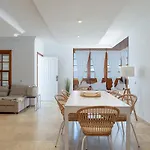 Beach House La Caleta