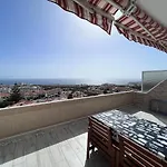 New Deluxe Stunned Seaview 2 Bed Apt