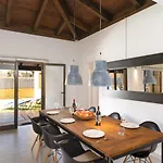 Villa Papagayo Deluxe By Villa Plus