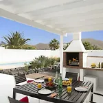 Villa Lomo Blanco By Villa Plus