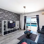 Villa Irache By Villa Plus