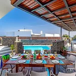 Villa Inma Calero By Villa Plus