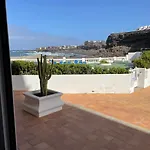 Vivienda Con Encanto, En Un Complejo Con Piscina