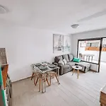 Dahlia Apartment Dunasol
