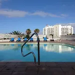 Coqueto Estudio Con Piscina Y Parking Privado